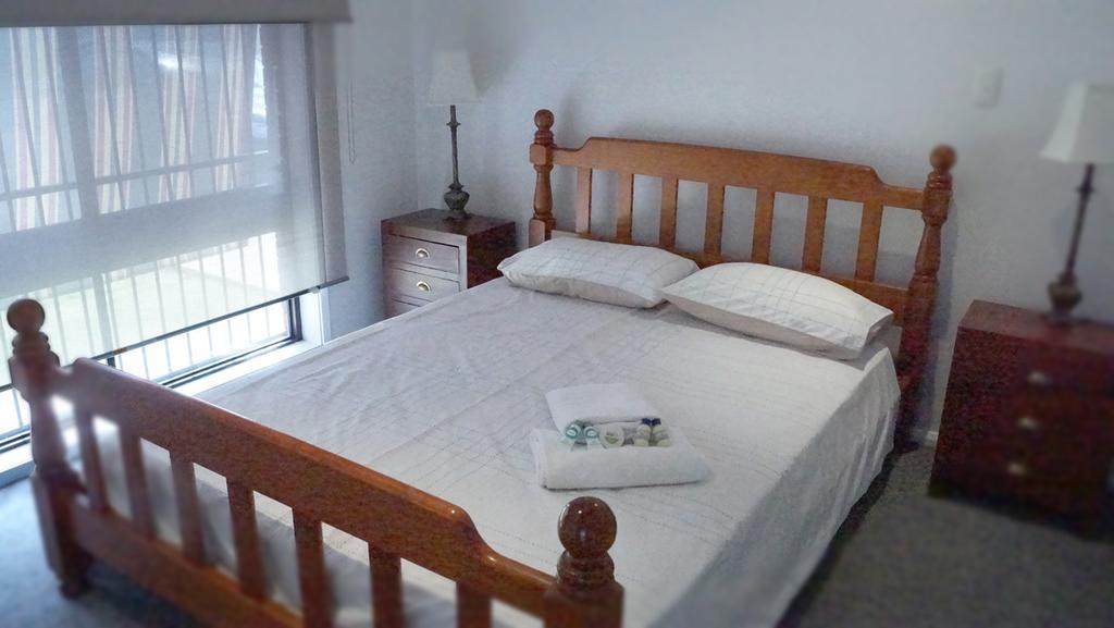 Maude St Apartments Шепъртън Екстериор снимка